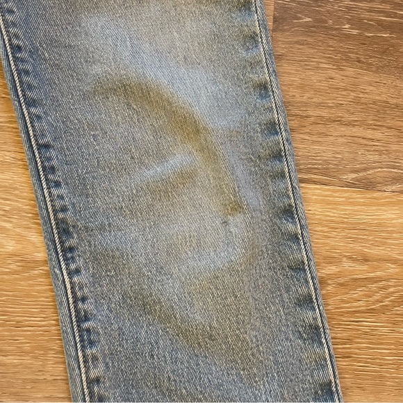 Levi’s Wedgie Straight Light Wash Denim Jeans with Raw Hem size 23 - Picture 17 of 17